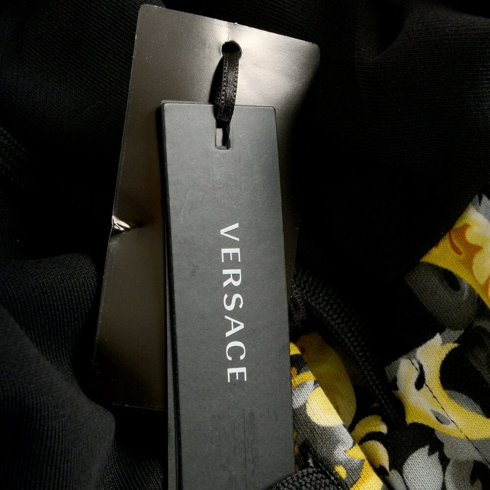 Versace Men's Black Logo Barocco Print Hooded Sweatshirt Hoodie - Picture 5 of 6